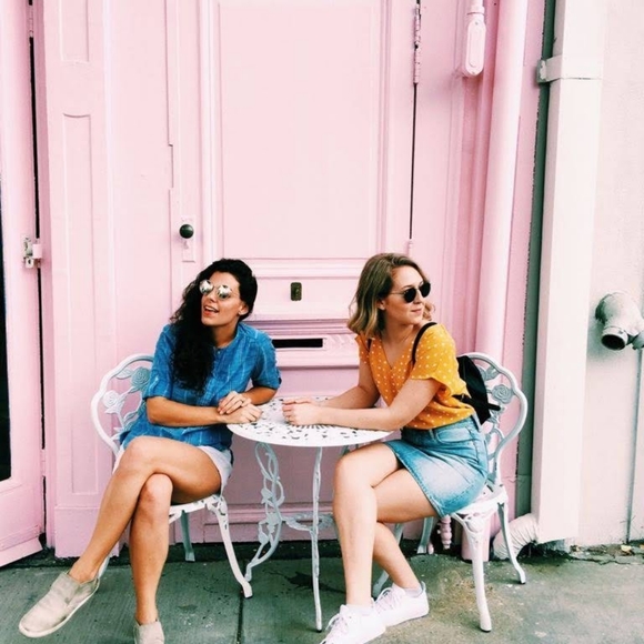 Meet your Posher, Mary - Picture 2 of 2